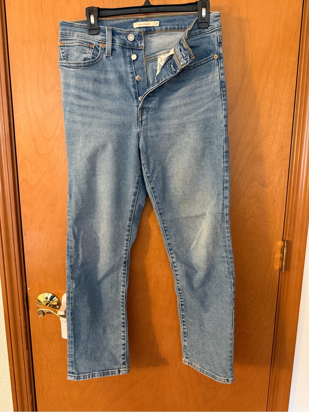 Classic Women’s Blue Denim Jeans - Wedgie Straight Levi